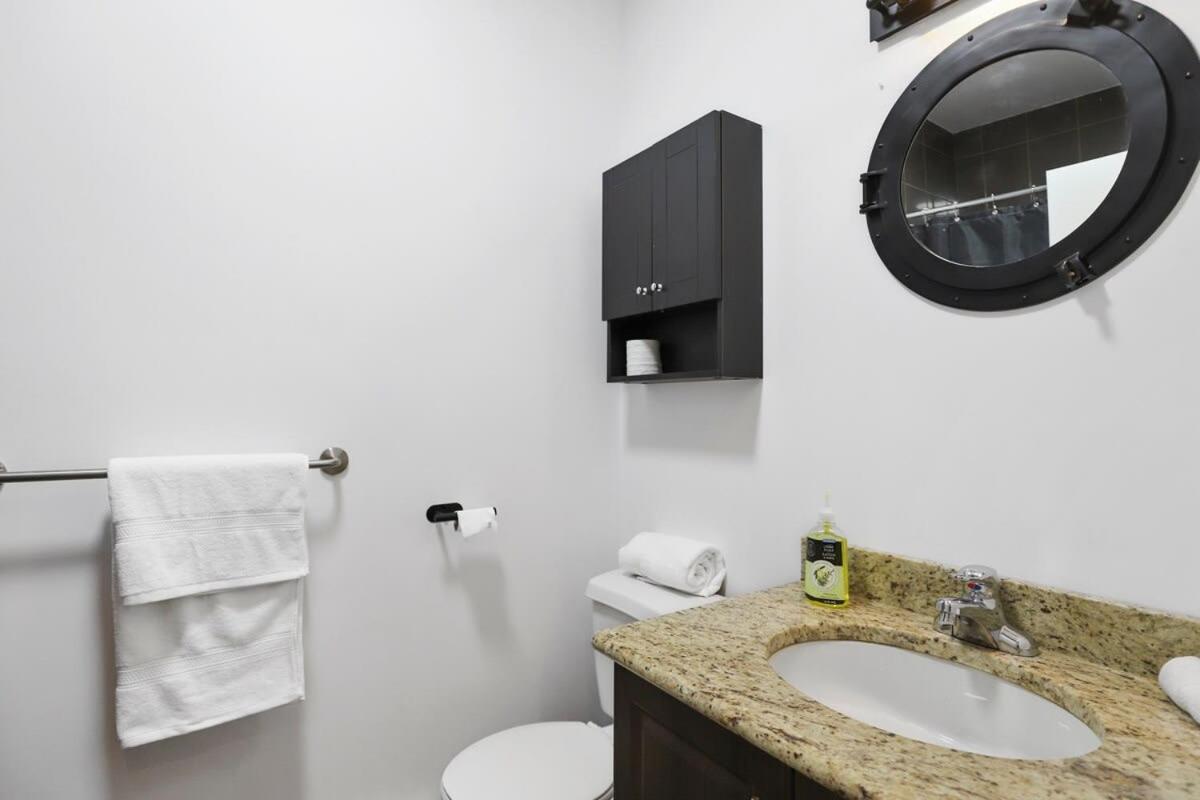M11 The Star Wars Suite 3Br Downtown Montreal Exterior foto